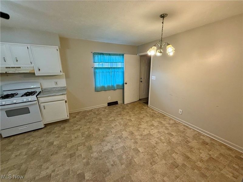 1916 17th Street SW, Akron, OH 44314 Photo 13