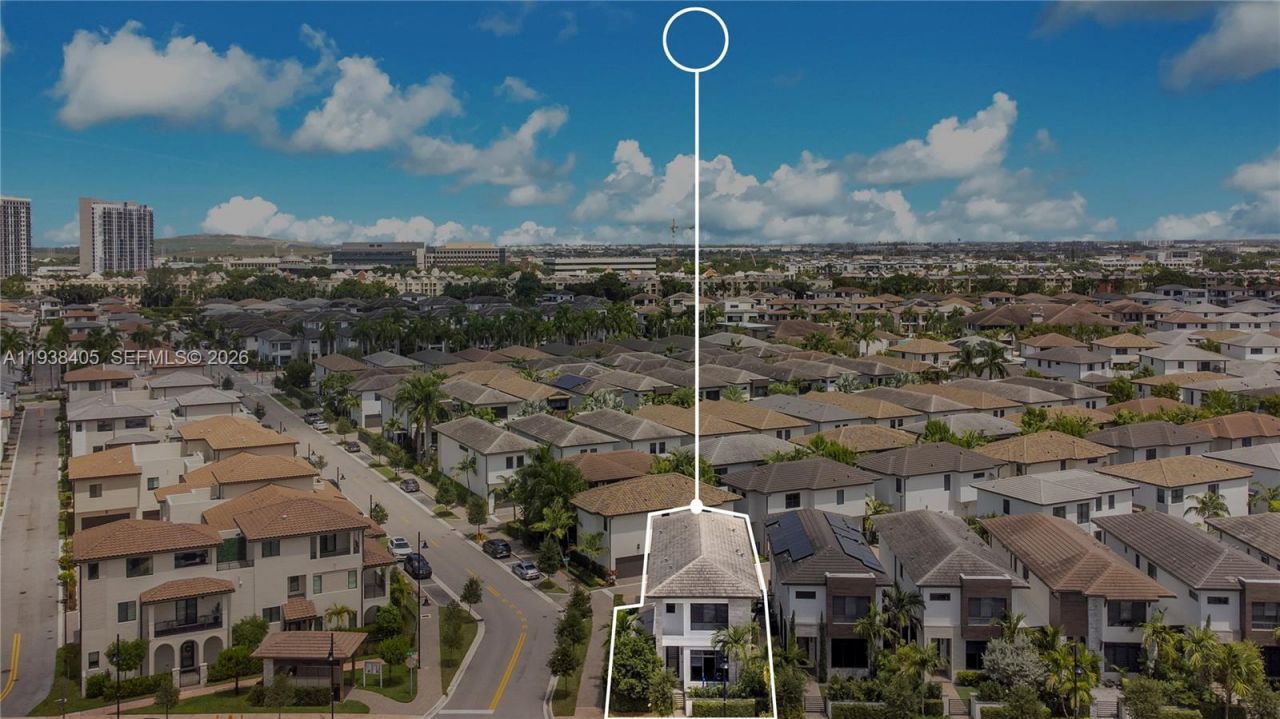 8279 NW 43rd St, Doral, FL 33166 Photo