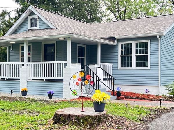 3343 Lawnview Avenue, Lowellville, OH 44436