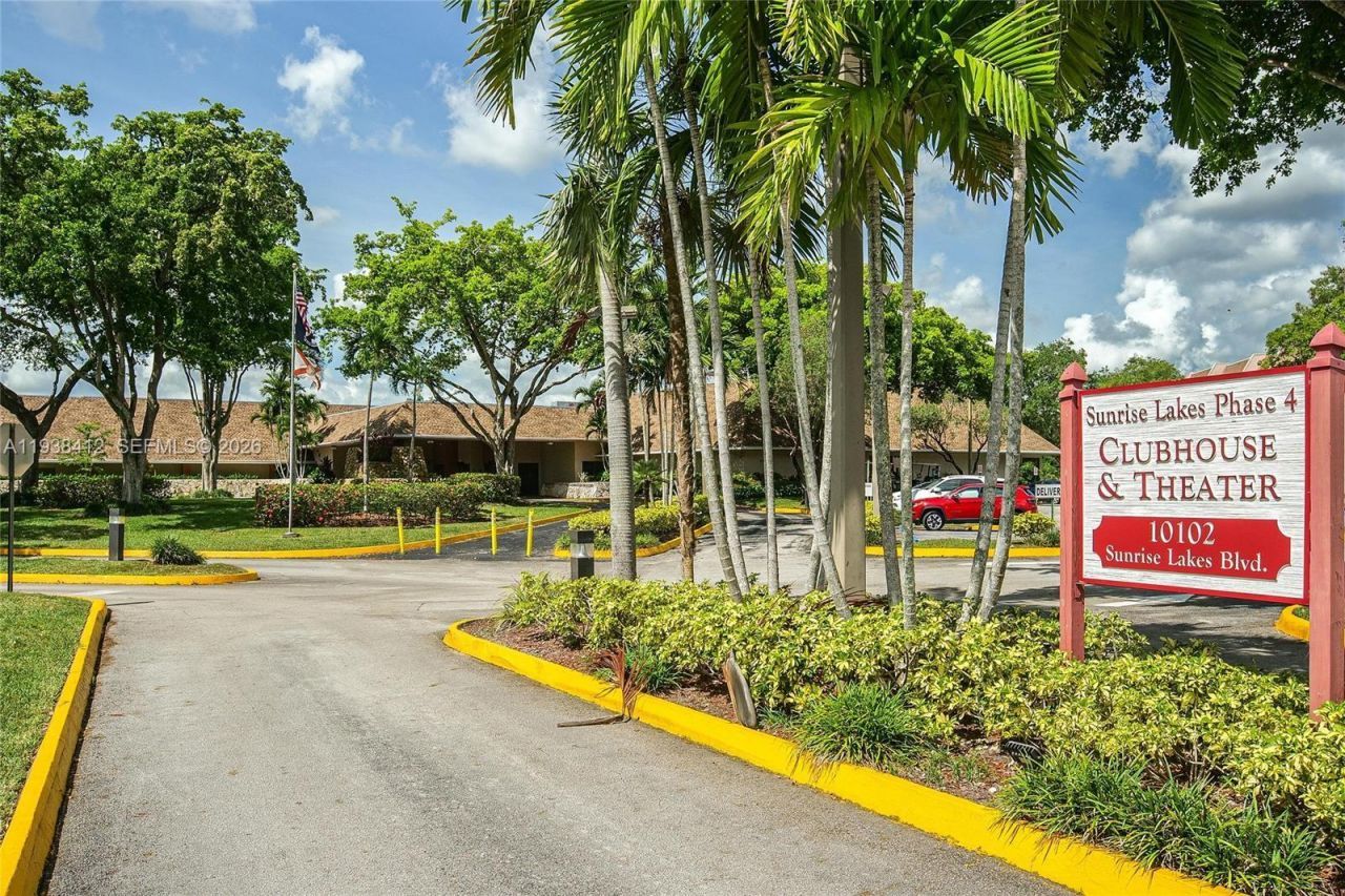 10402 Sunrise Lakes Blvd , Unit 107, Sunrise, FL 33322 Photo