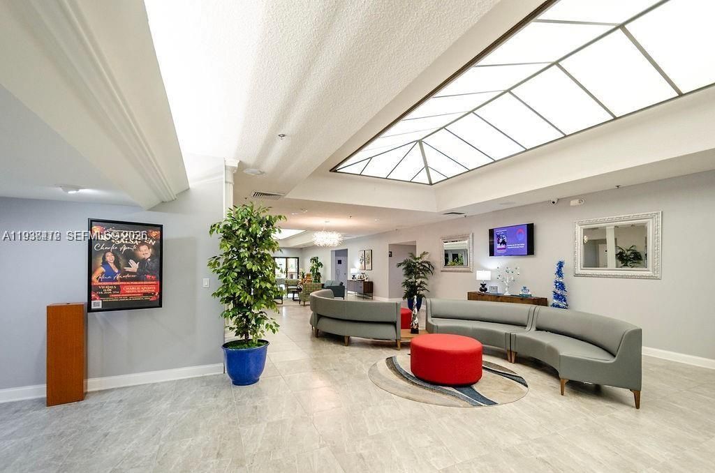 10402 Sunrise Lakes Blvd , Unit 107, Sunrise, FL 33322 Photo