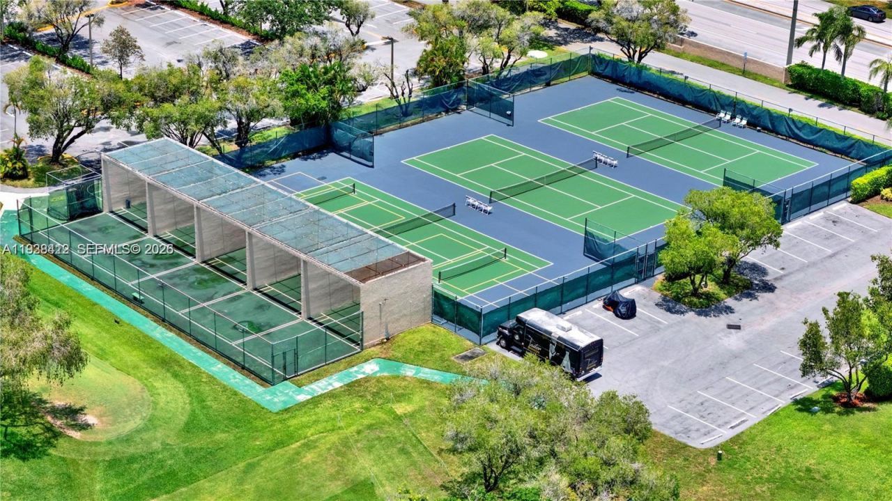 10402 Sunrise Lakes Blvd , Unit 107, Sunrise, FL 33322 Photo