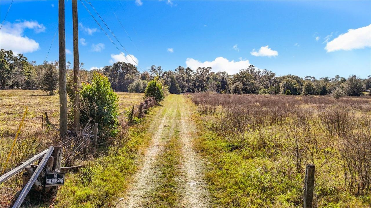 22380 Powell Road, Brooksville, FL 34602 Photo