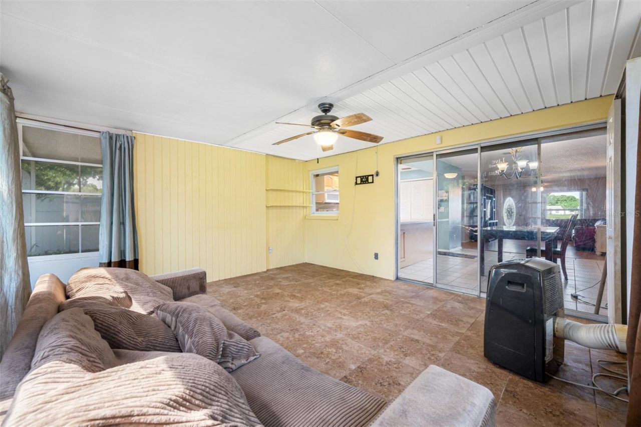 9994 83rd Street, Seminole, FL 33777 Photo