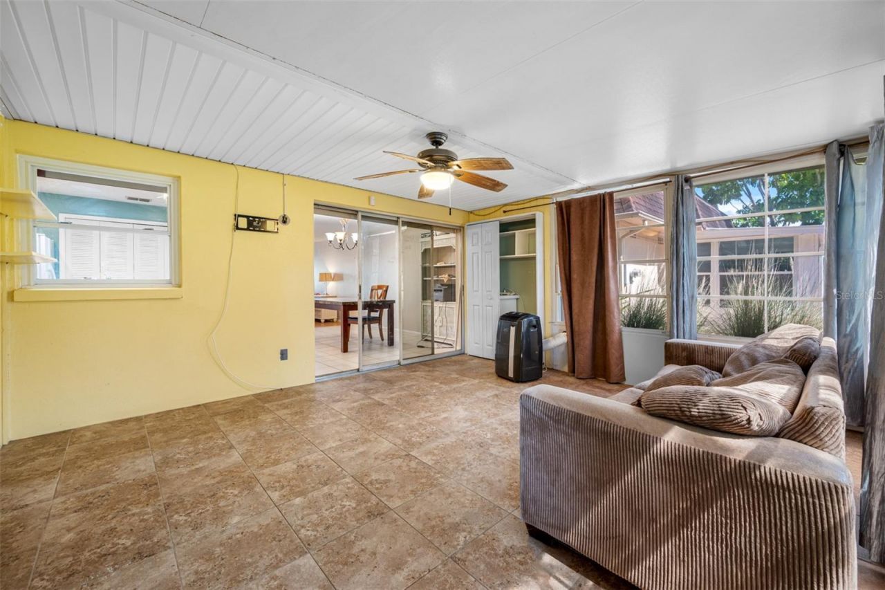 9994 83rd Street, Seminole, FL 33777 Photo