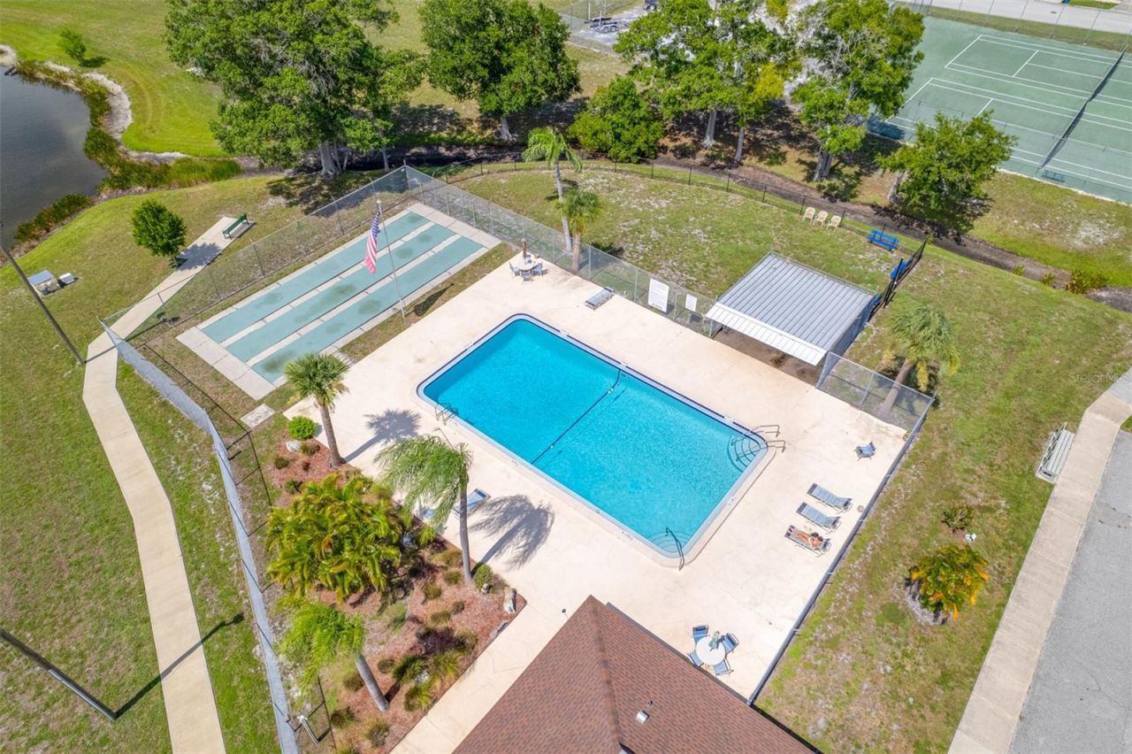 9994 83rd Street, Seminole, FL 33777 Photo