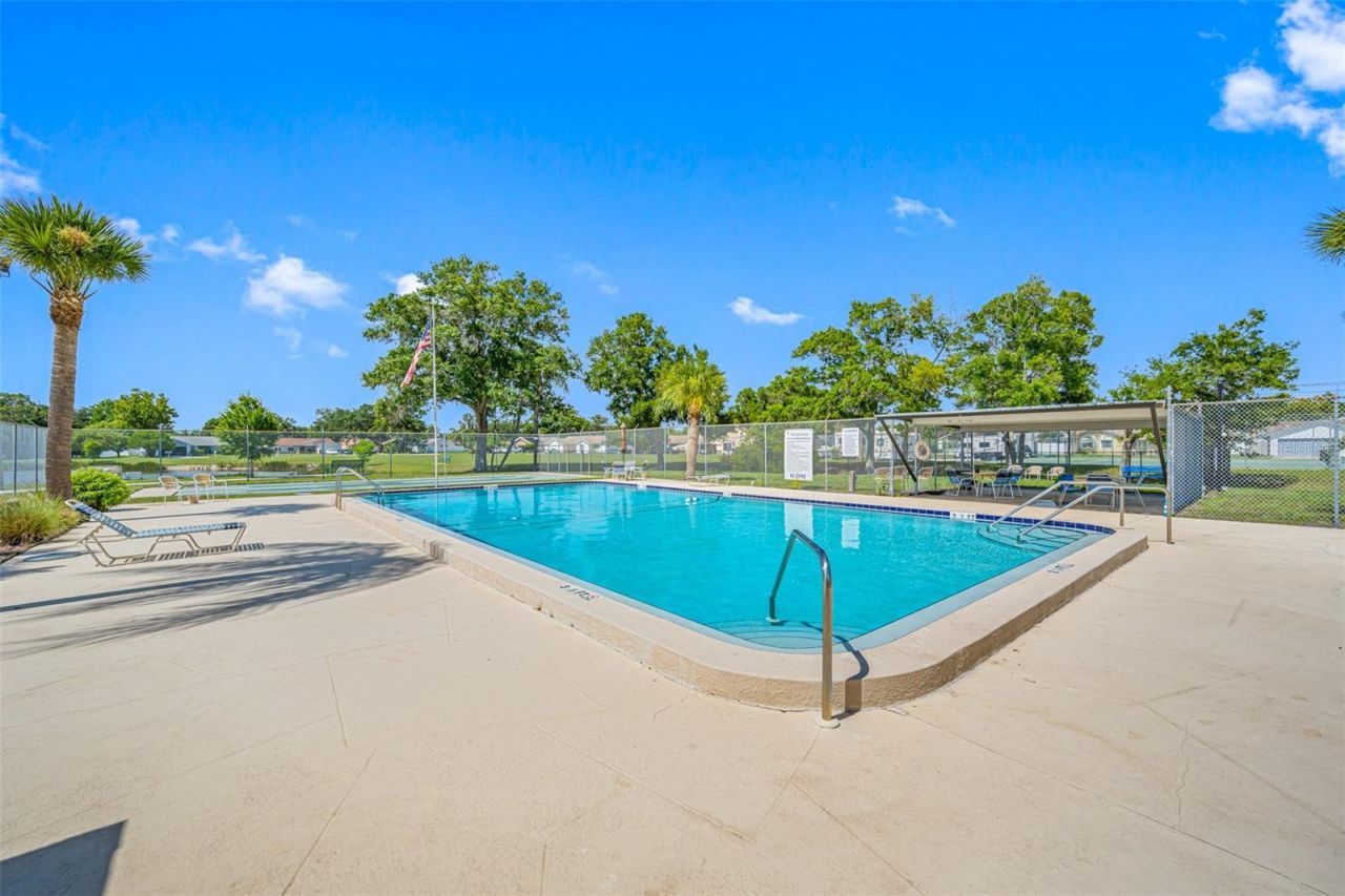 9994 83rd Street, Seminole, FL 33777 Photo