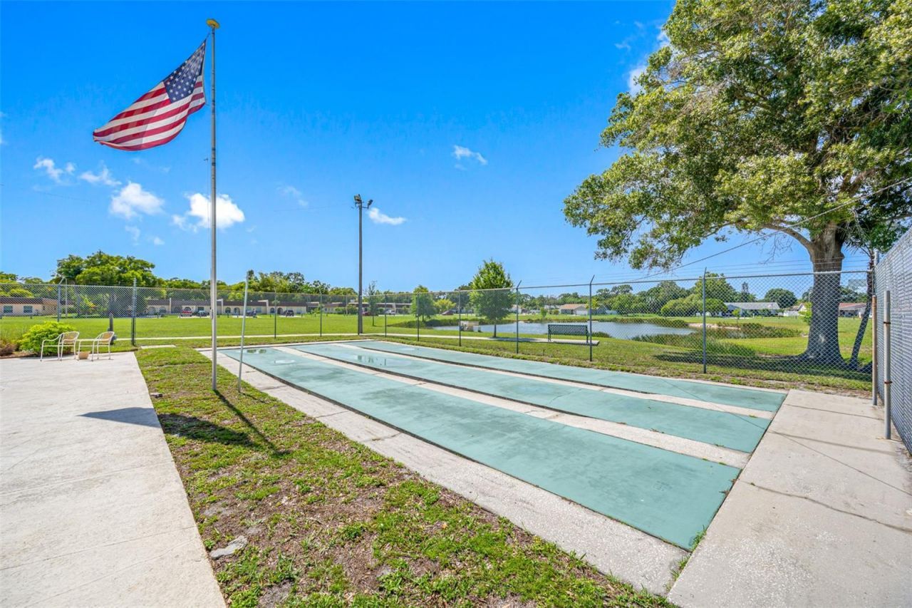 9994 83rd Street, Seminole, FL 33777 Photo