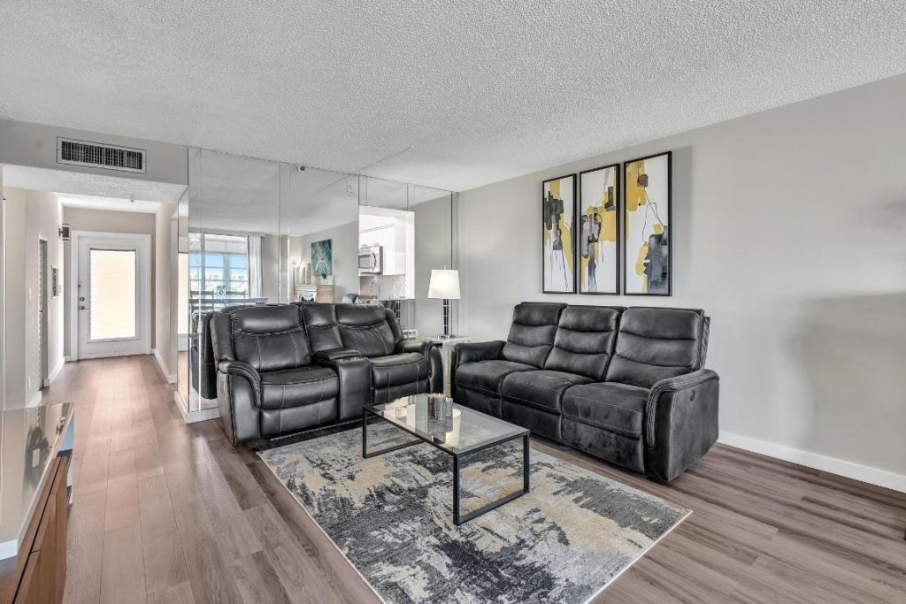 14623 Bonaire Boulevard, Unit 410, Delray Beach, FL 33446 Photo