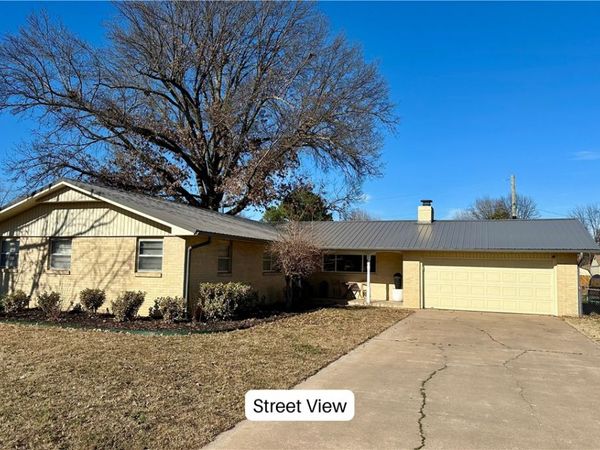 2002 Monticello Avenue, Springdale, AR 72762