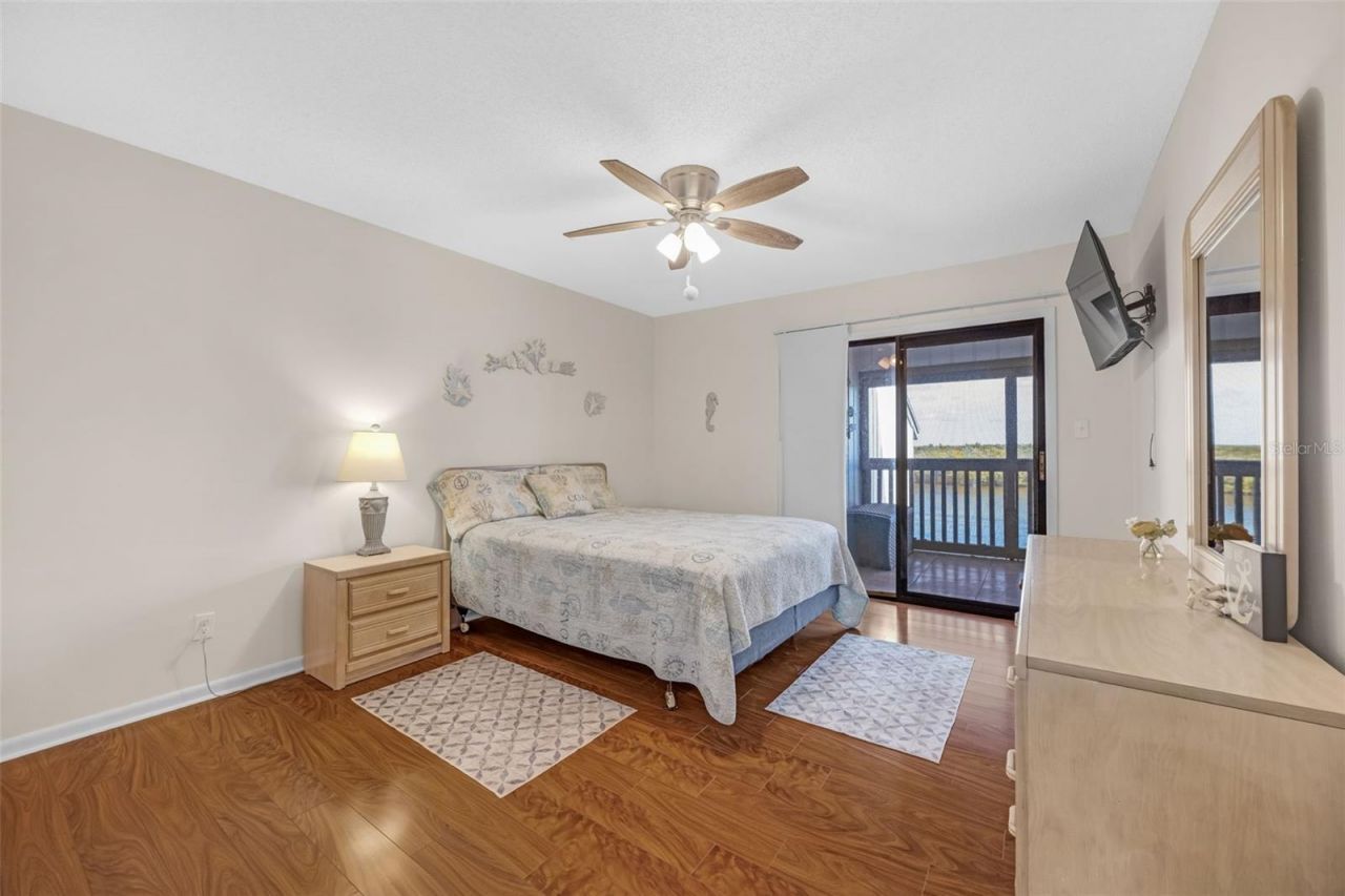 803 Bahia Del Sol Drive, Unit B, Ruskin, FL 33570 Photo