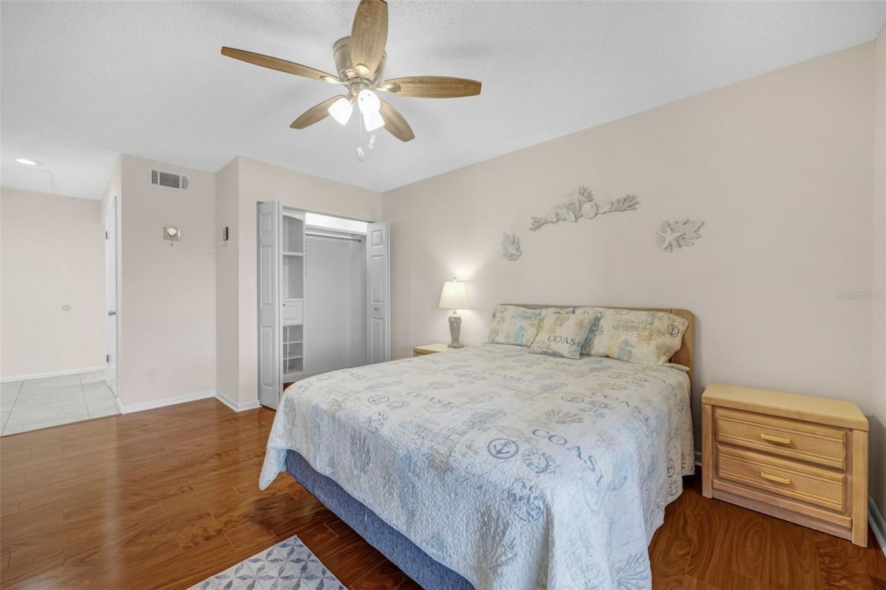 803 Bahia Del Sol Drive, Unit B, Ruskin, FL 33570 Photo