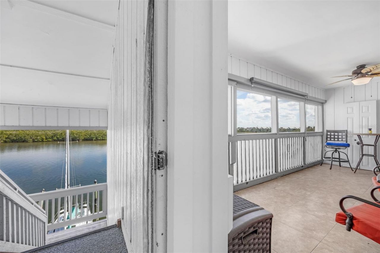 803 Bahia Del Sol Drive, Unit B, Ruskin, FL 33570 Photo