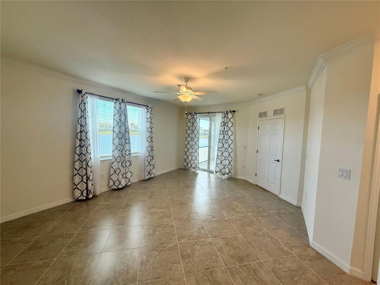 931 Tidewater Shores Loop, Unit 712, Bradenton, FL 34208 Photo