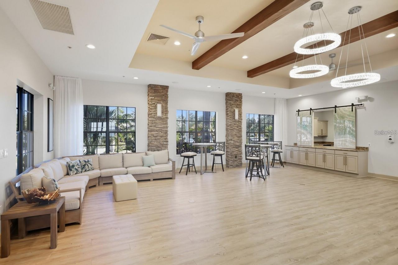 931 Tidewater Shores Loop, Unit 712, Bradenton, FL 34208 Photo