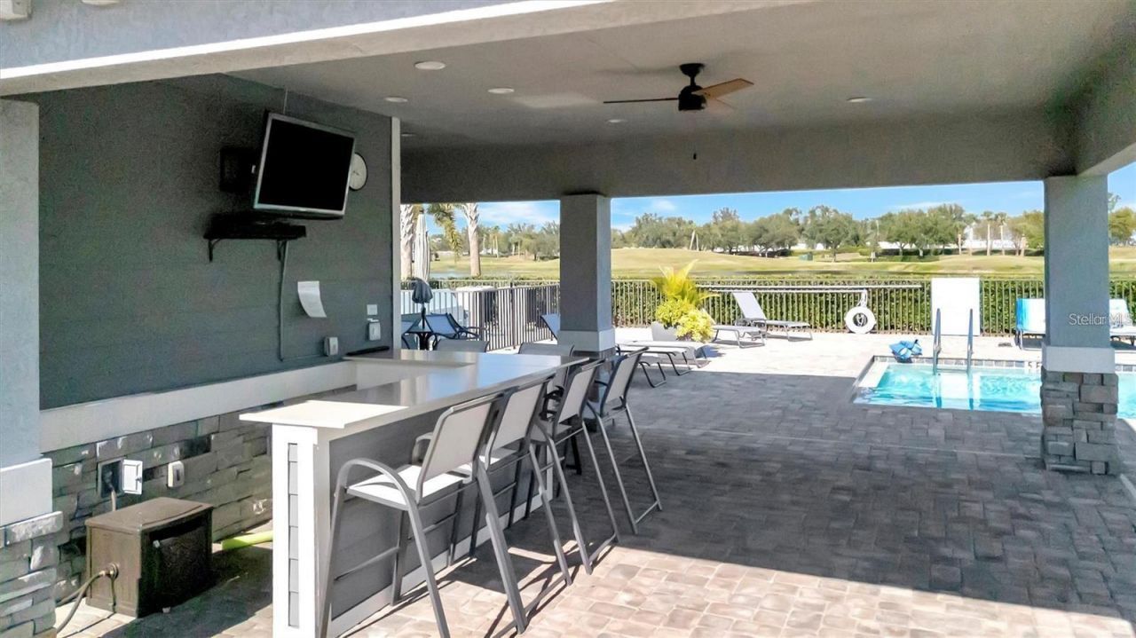 931 Tidewater Shores Loop, Unit 712, Bradenton, FL 34208 Photo