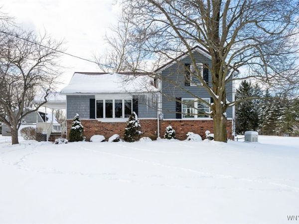 3610 S Newstead Road, Akron, NY 14001