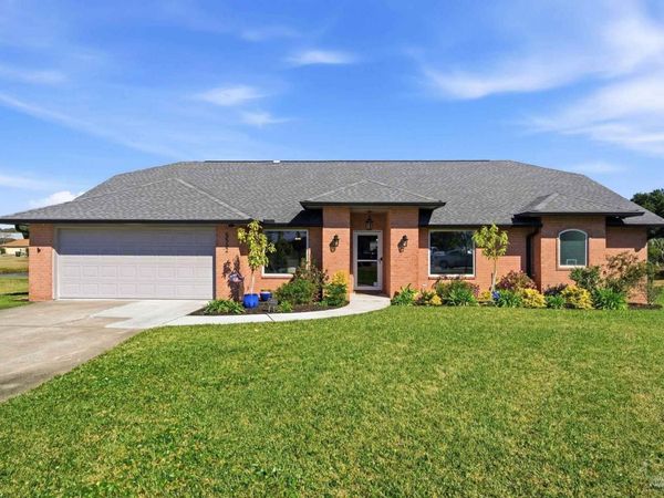 5562 Ponte Verde Ct, Pensacola, FL 32507