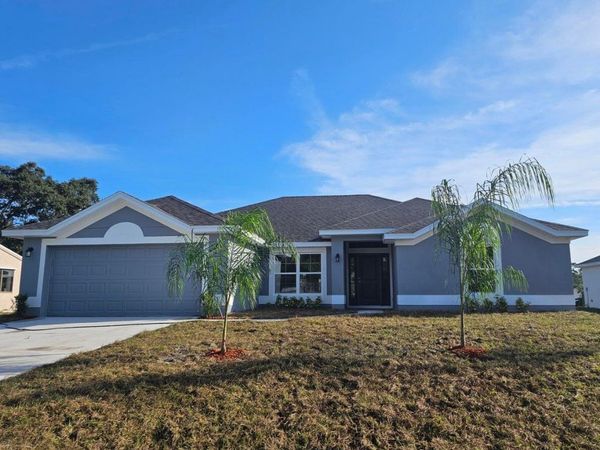 460 Wellwood Street SW, Palm Bay, FL 32908