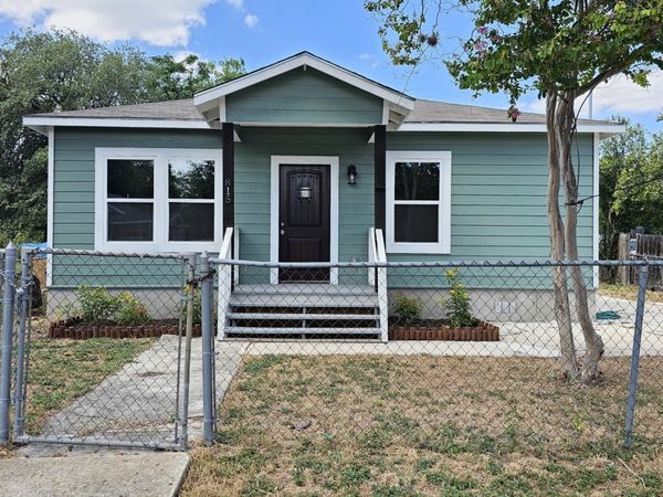 815 WAVERLY AVE, San Antonio, TX 78201