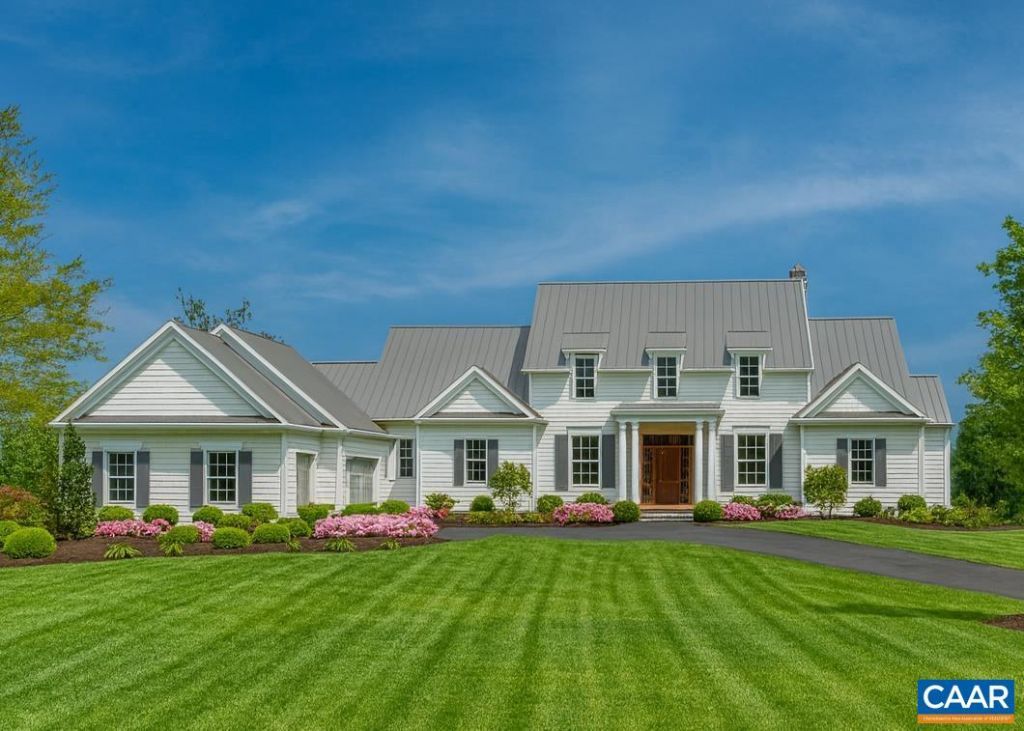 4 Canterbury Rd, Charlottesville, VA 22903 Main Photo