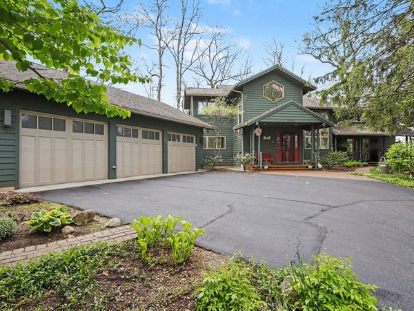 90888 Bluff Drive, Marcellus, MI 49067