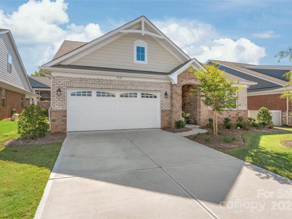 3618 Marchers Trace Drive, Charlotte, NC 28227