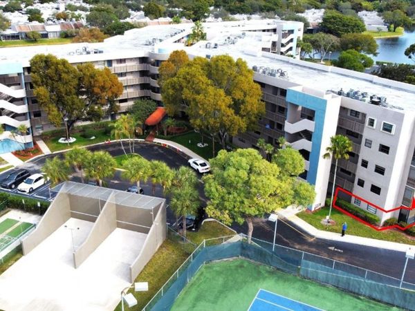 1101 Colony Point Circle, Unit 123, Pembroke Pines, FL 33026