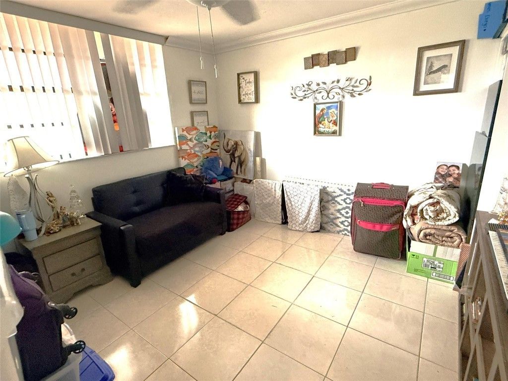 1101 Colony Point Circle, Unit 123, Pembroke Pines, FL 33026 Photo