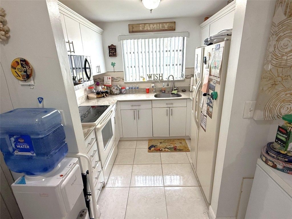 1101 Colony Point Circle, Unit 123, Pembroke Pines, FL 33026 Photo