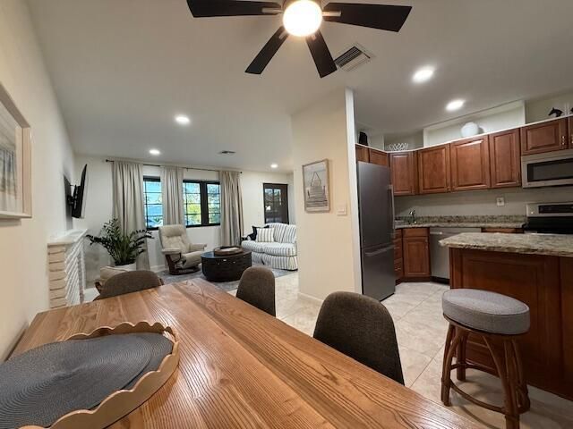 340 Leigh Road, West Palm Beach, FL 33405 Photo