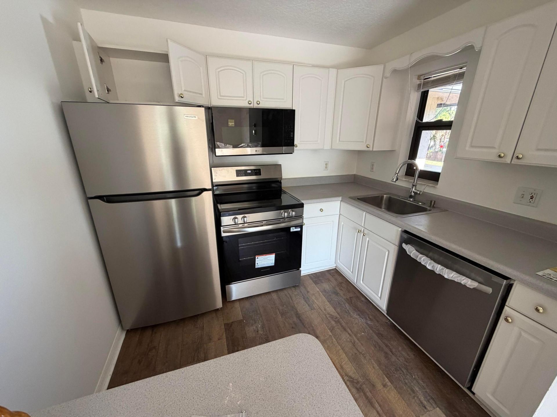 2454 SE Garden Terrace, Unit 306, Port Saint Lucie, FL 34952 Photo