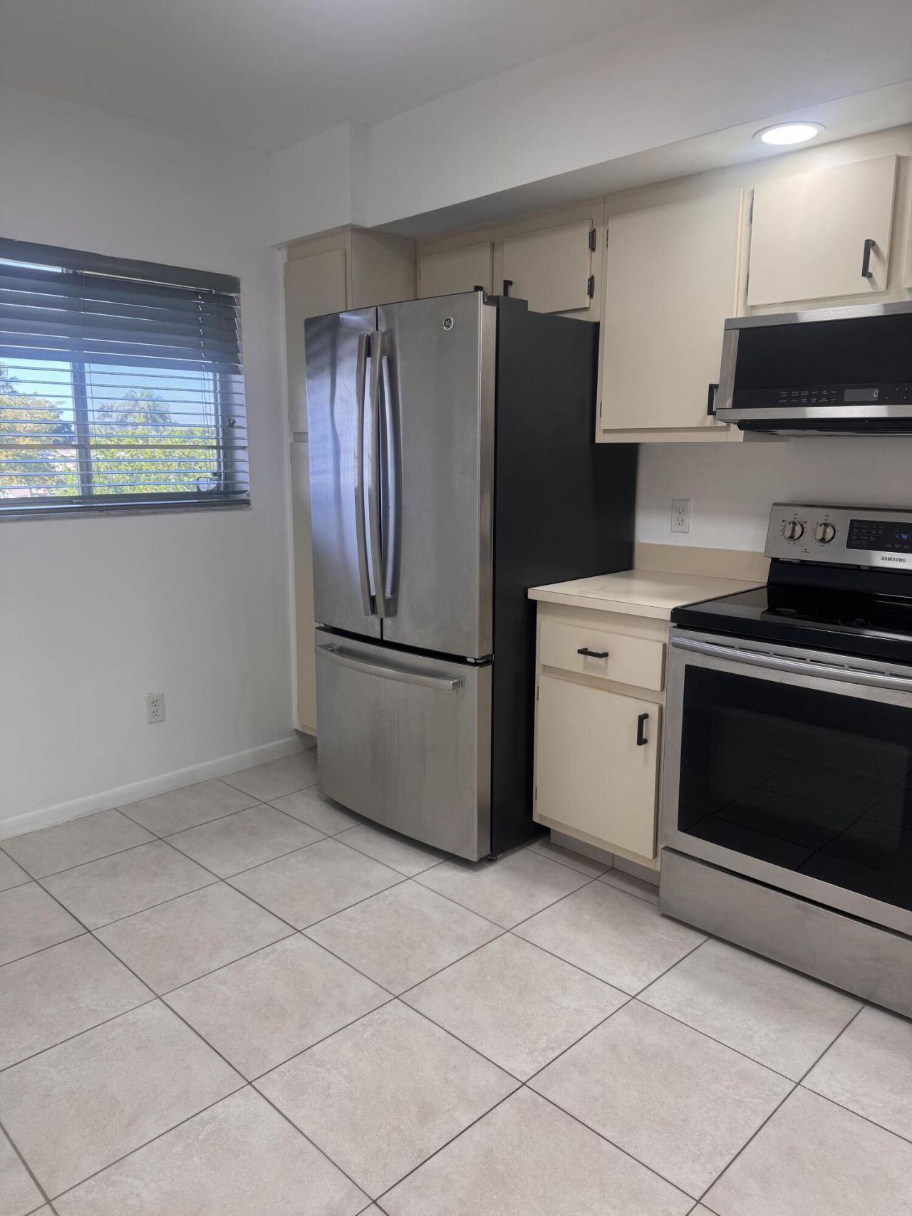 3178 Via Poinciana, Unit 303, Lake Worth, FL 33467 Photo