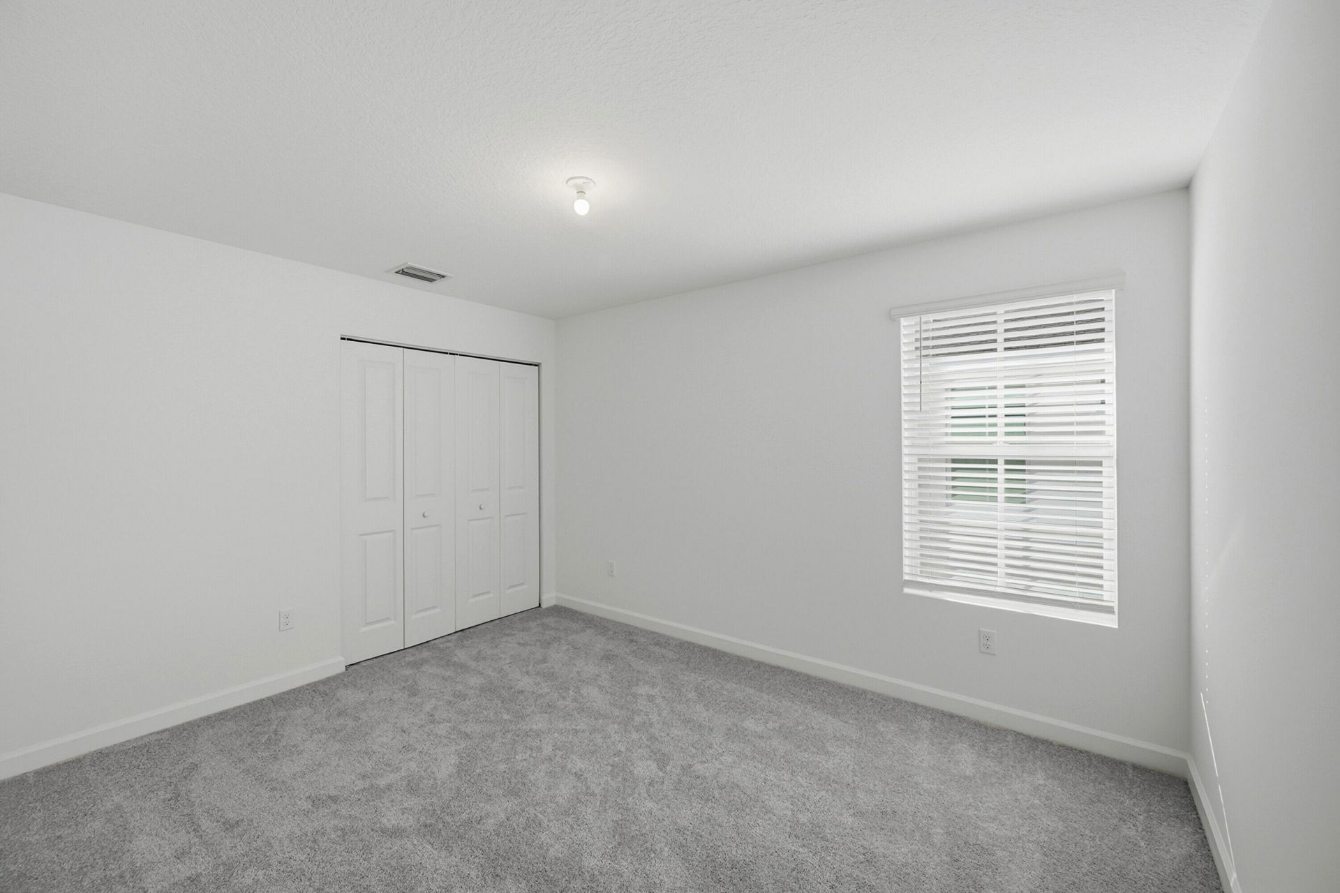 19568 Whispering Creek Road, Loxahatchee, FL 33470 Photo