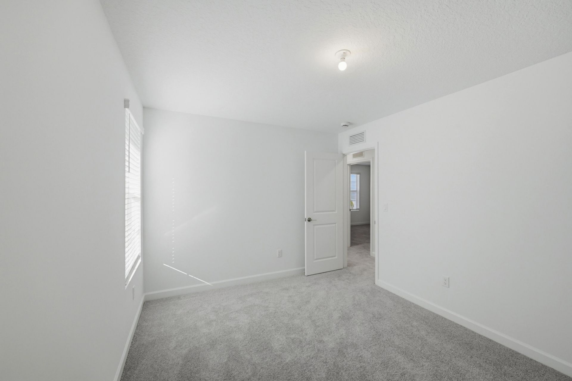 19568 Whispering Creek Road, Loxahatchee, FL 33470 Photo