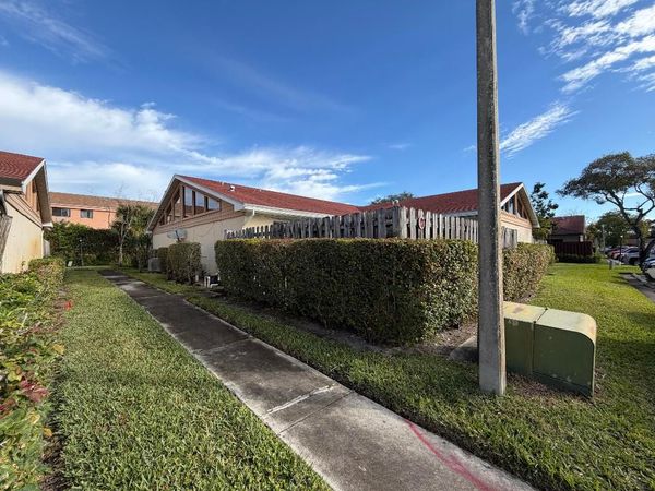 4377 Woodstock Drive, Unit C, West Palm Beach, FL 33409