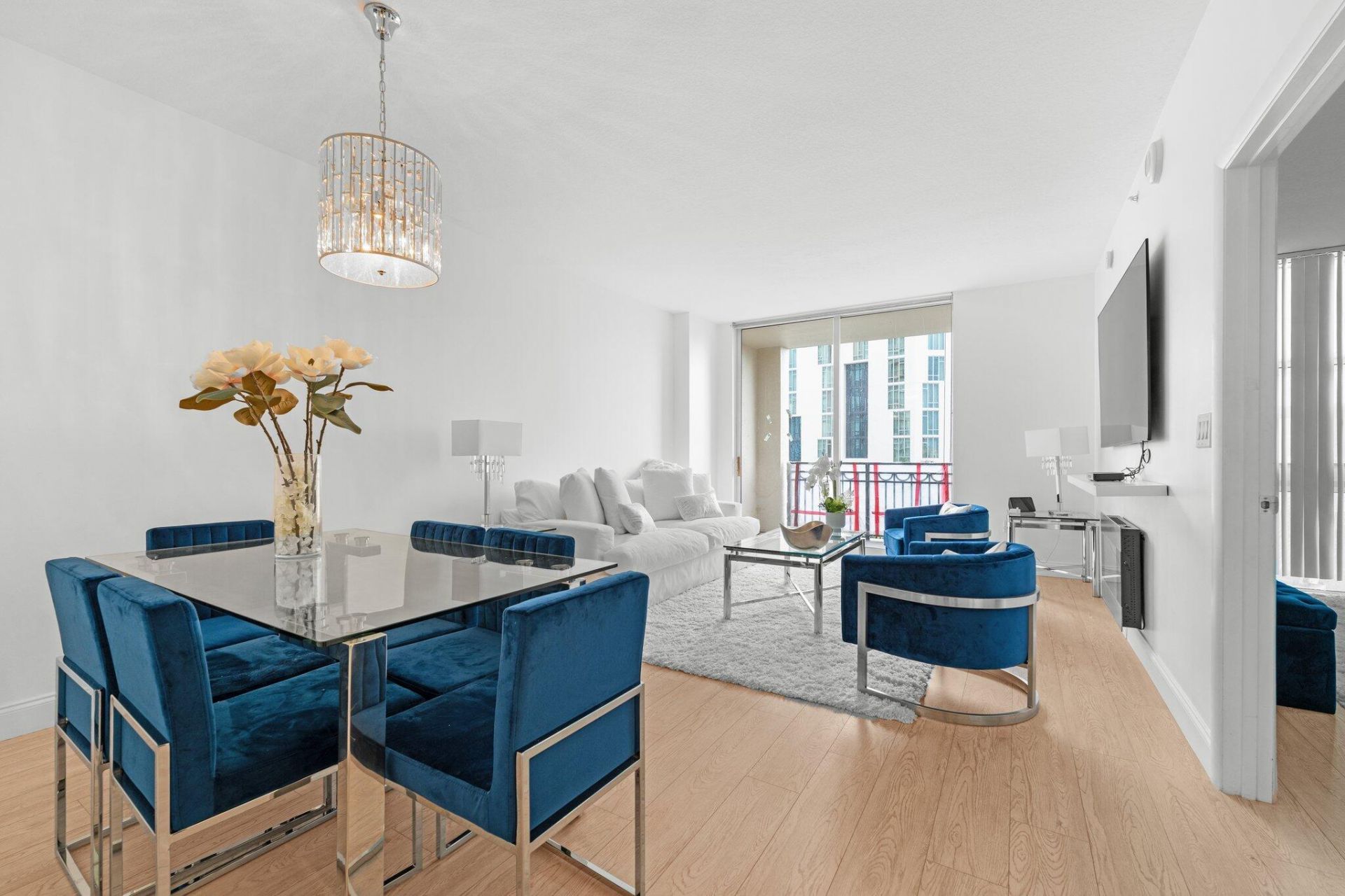 550 Okeechobee Boulevard, Unit 612, West Palm Beach, FL 33401 Photo