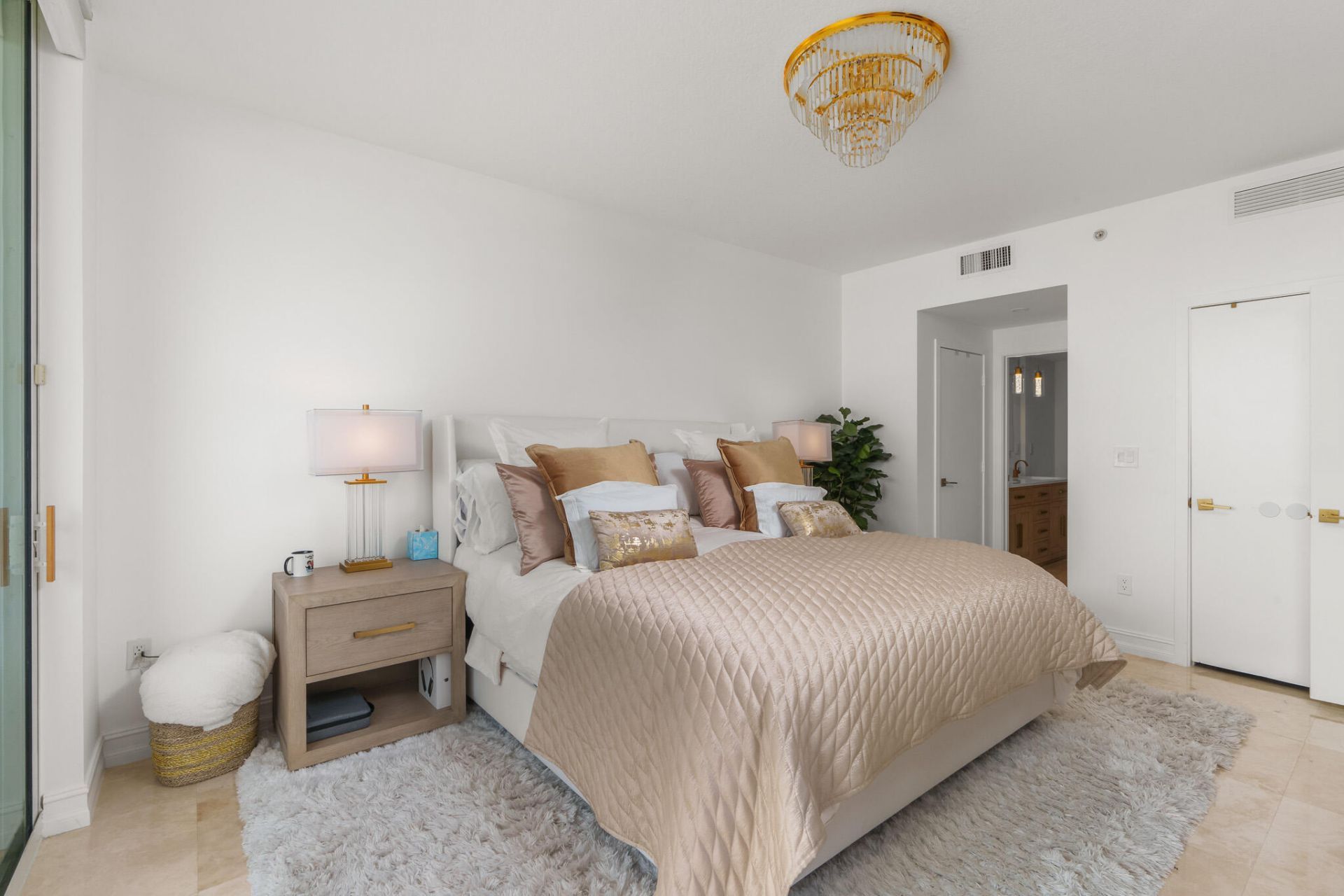 550 Okeechobee Boulevard, Unit 1409, West Palm Beach, FL 33401 Photo