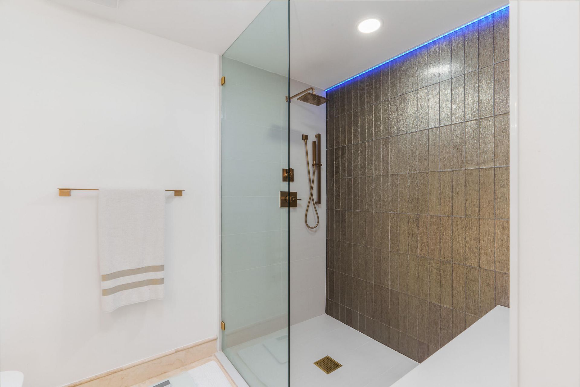 550 Okeechobee Boulevard, Unit 1409, West Palm Beach, FL 33401 Photo