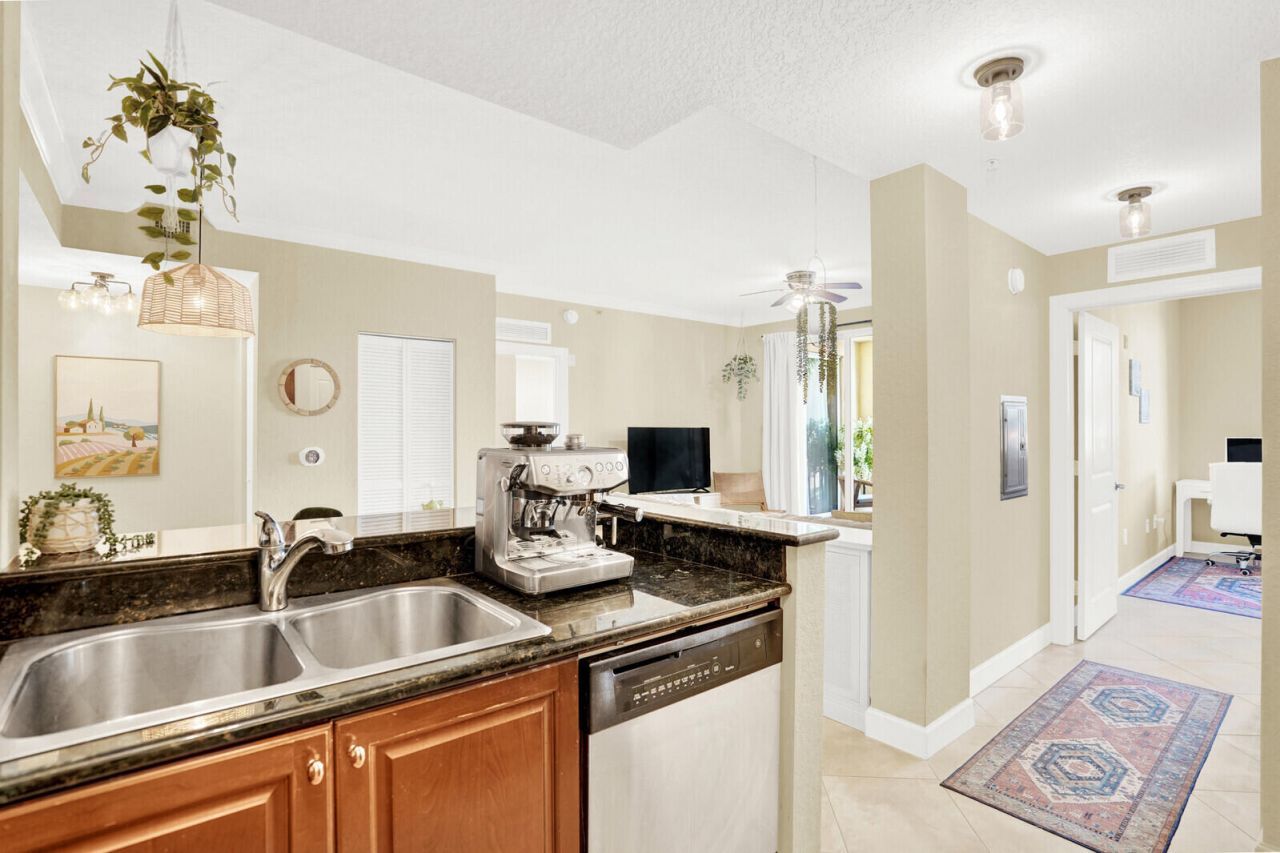 1201 Renaissance Way, Unit 201, Boynton Beach, FL 33426 Photo