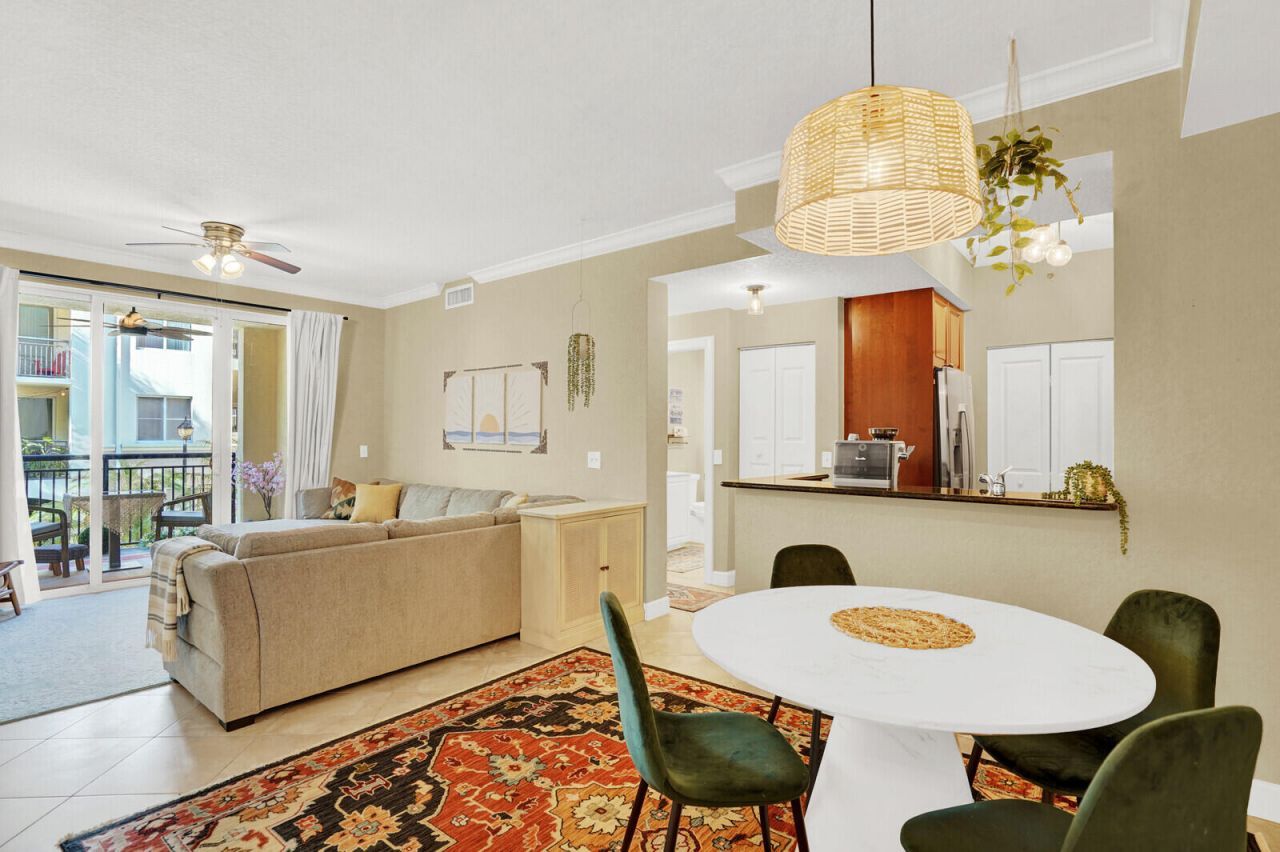 1201 Renaissance Way, Unit 201, Boynton Beach, FL 33426 Photo