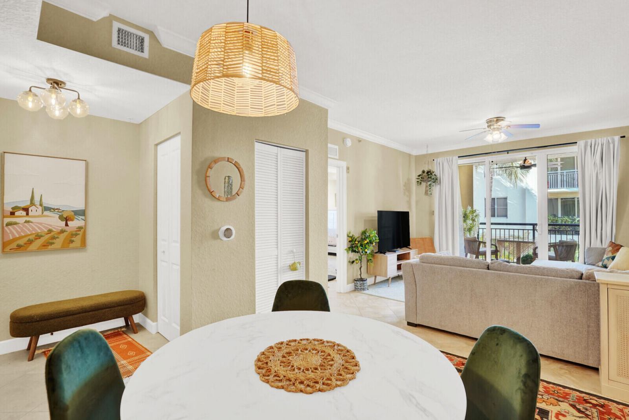 1201 Renaissance Way, Unit 201, Boynton Beach, FL 33426 Photo