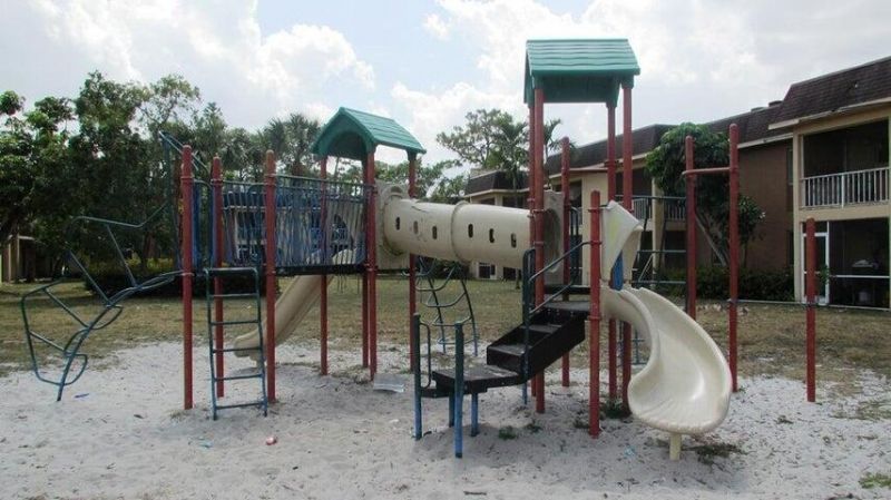 6066 Forest Hill Boulevard, Unit 202, West Palm Beach, FL 33415 Photo