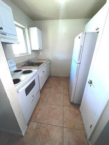 6066 Forest Hill Boulevard, Unit 202, West Palm Beach, FL 33415 Photo