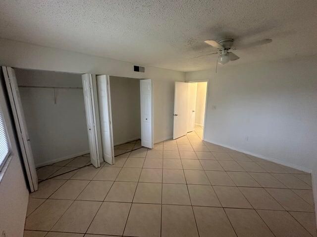 6066 Forest Hill Boulevard, Unit 202, West Palm Beach, FL 33415 Photo