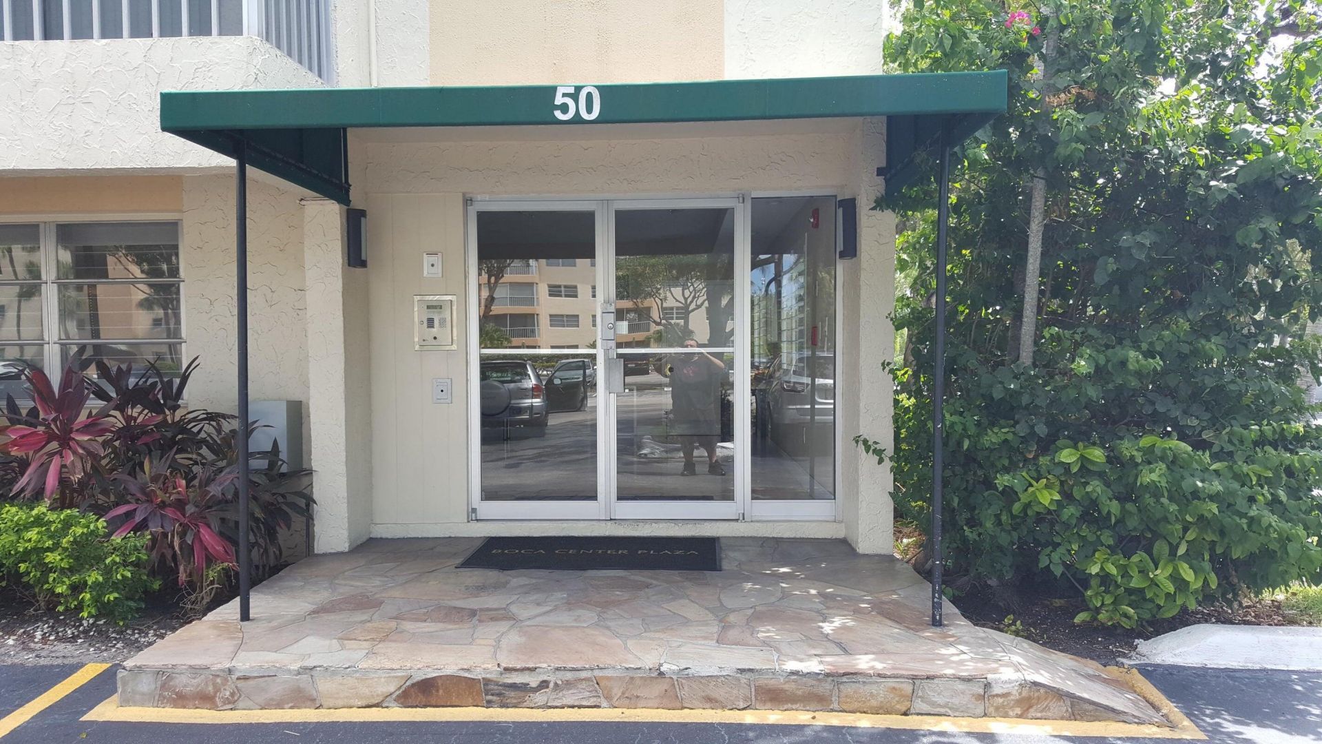 50 SW 3rd Avenue, Unit 2010, Boca Raton, FL 33432 Photo