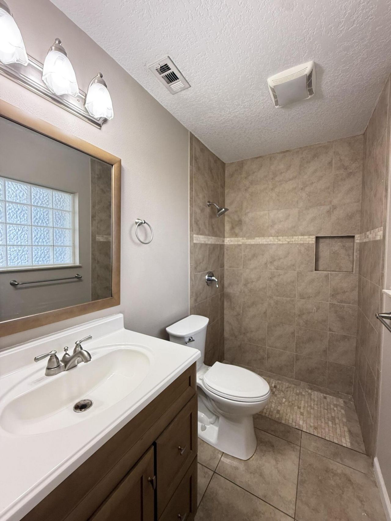 486 NE Solida Circle, Port Saint Lucie, FL 34983 Photo