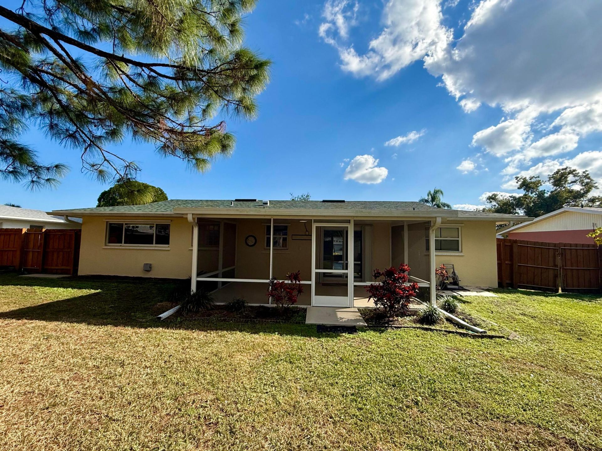 486 NE Solida Circle, Port Saint Lucie, FL 34983 Photo