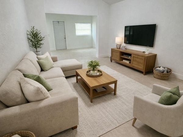 7796 Loomis Street, Hypoluxo, FL 33462