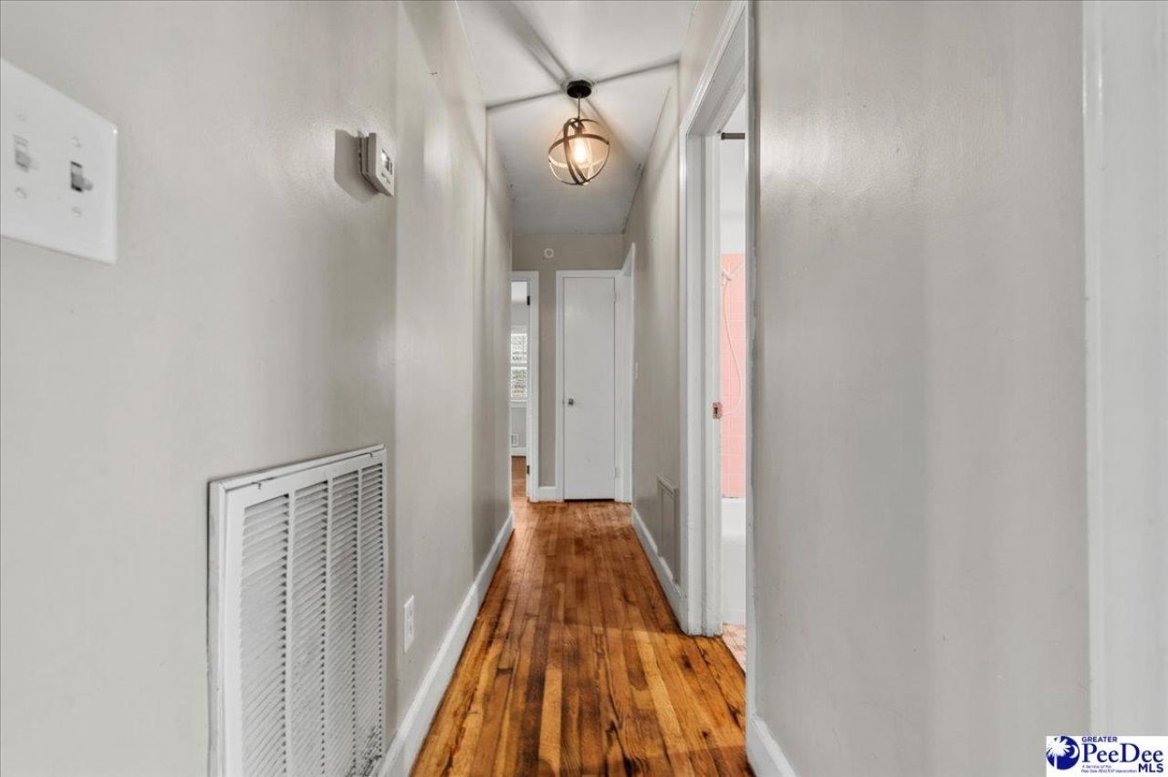 449 Lynhurst Rd Photo 22